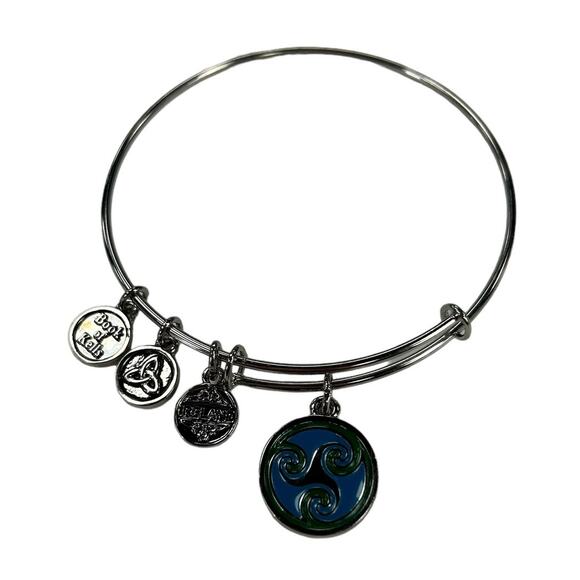 Book of Kells Silver Trinity Knot Charm Celtic Bangle - Picture 2 of 3